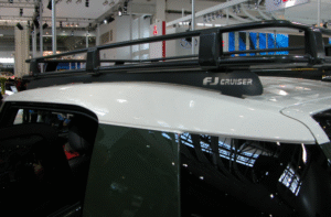 Toyota FJ Cruiser mounting bracket