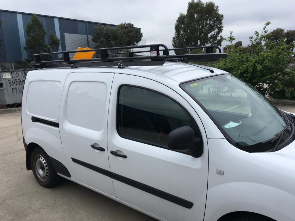 Backbone,laser-cut steel mounting brackets for RENAULT TRAFIC MAXI LWB for 2700 mm rack