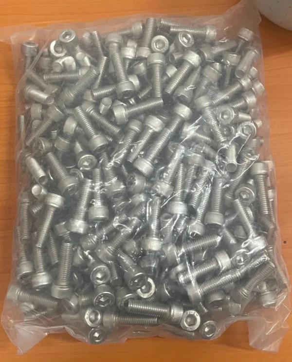 M8x25 mm full thread stainless steel allen lkey bolt,price for 1000 pcs free delivery - Image 5
